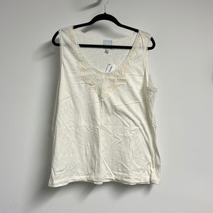 Dressbarn - DB Sunday Tank Top. New with tags. Off White/Cream. Size 2X.